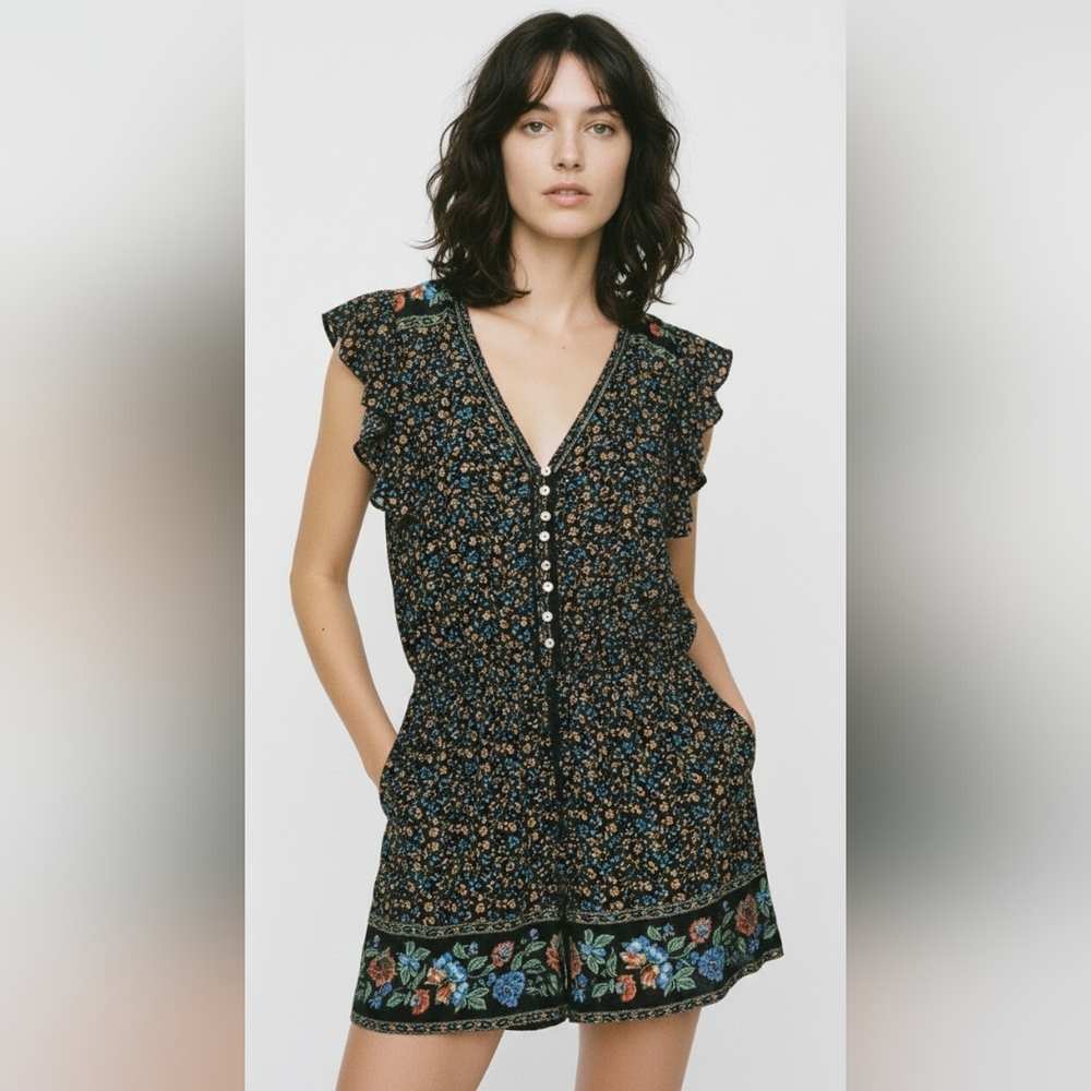 GiGio Romper Blue Floral Boho Cottage Festival M NWT
